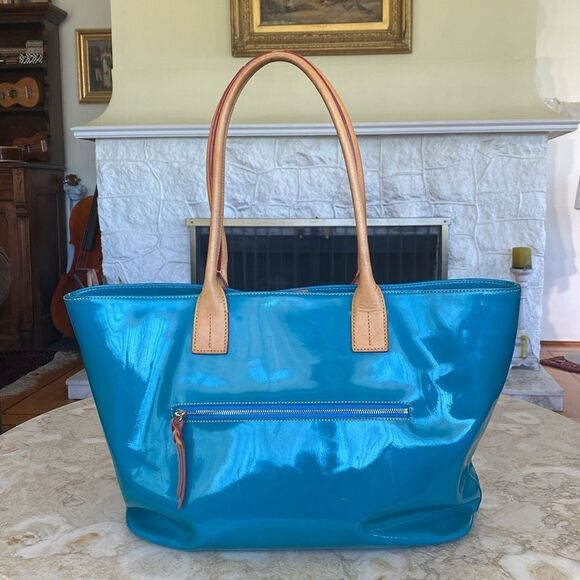Dooney & Bourke Patent Extra Large Shopper Tote Turquoise Teal - Picture 2 of 14